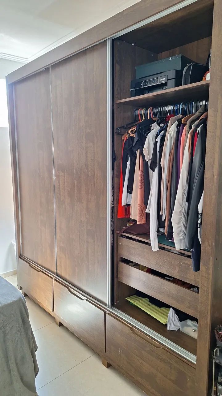 Guarda roupa grande  - Foto 2