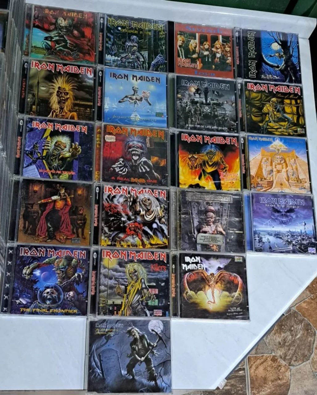 LOTE - COLEÇÃO CDs IRON MAIDEN - Foto 2