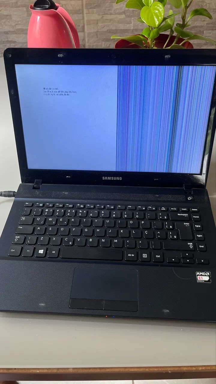 Notebook Samsung  com defeito  - Foto 2