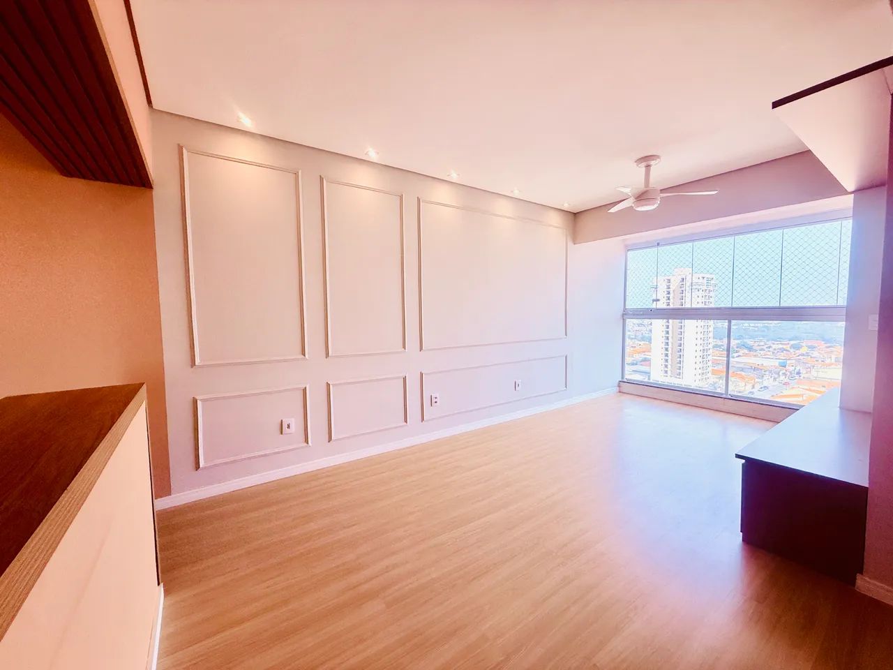 Vendo Apto Vila Hortencia | 72 m² Suíte com Varanda