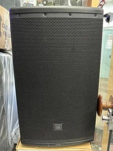 JBL - EON 615 / 1 UND