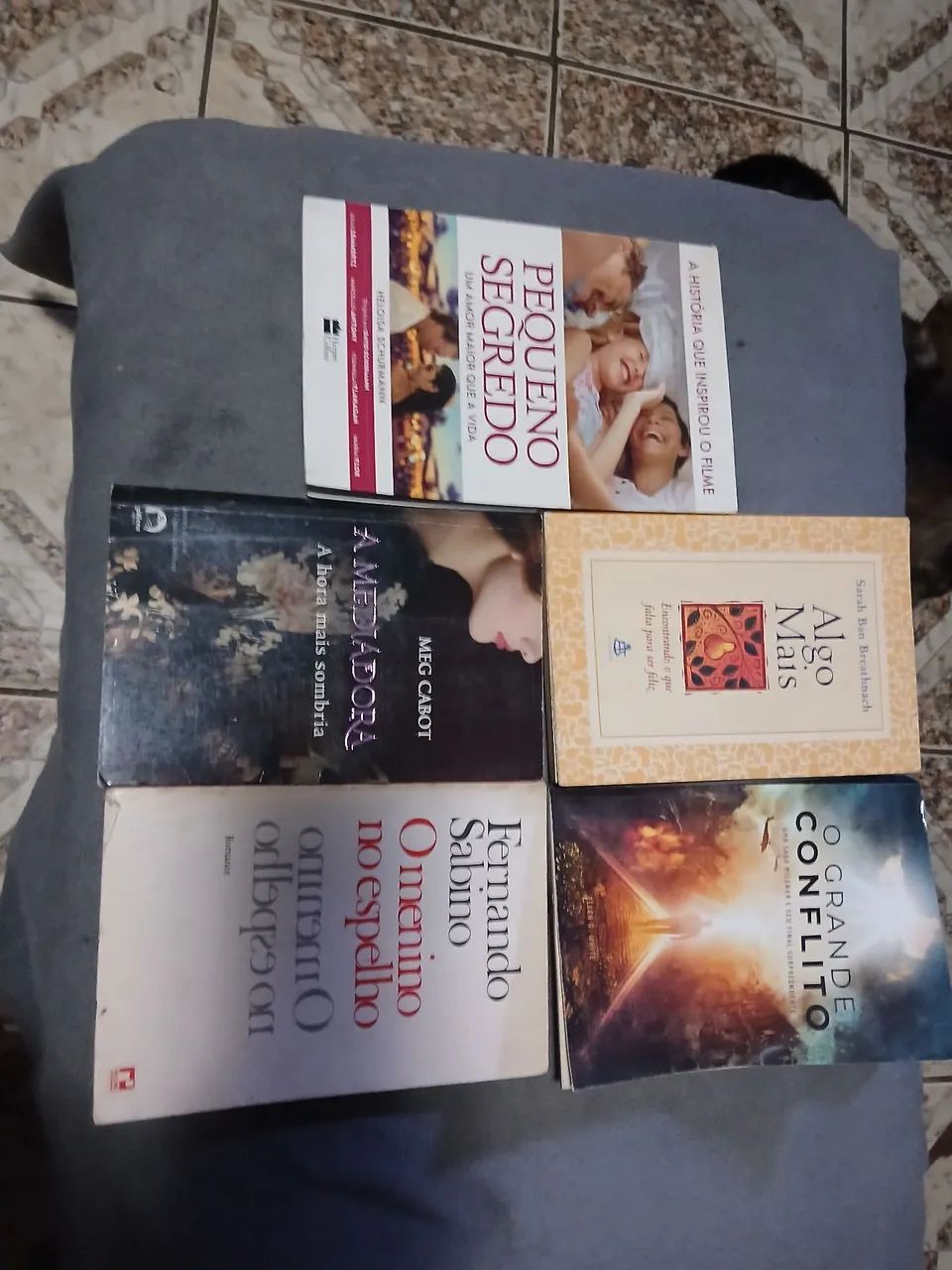 Livros  diversos  - Foto 2