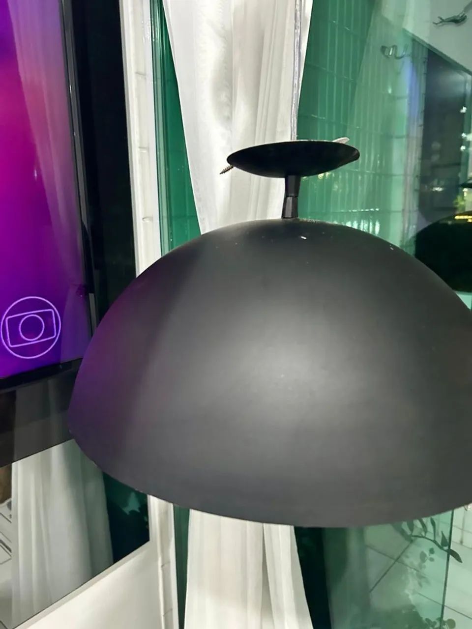 LUMINÁRIA DE TETO MEIA LUA