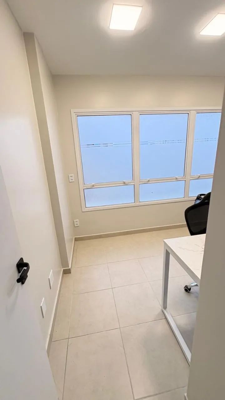 Sala Comercial Mobiliada e TUDO INCLUSO no Pátio Jardins - Pronta para Trabalhar! - Foto 3