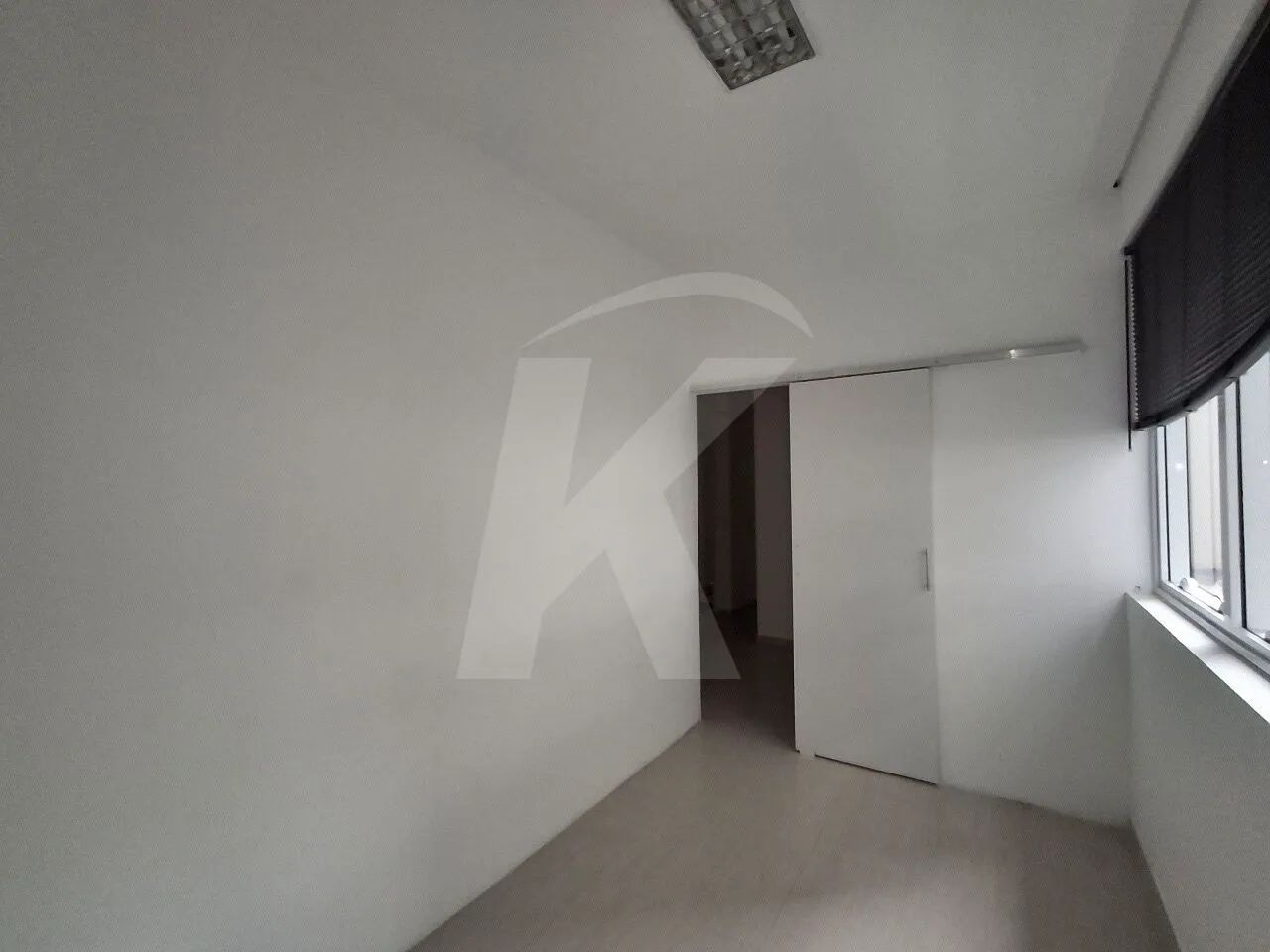 Sala comercial com 1 vaga de garagem próxima do metrô. - Foto 2