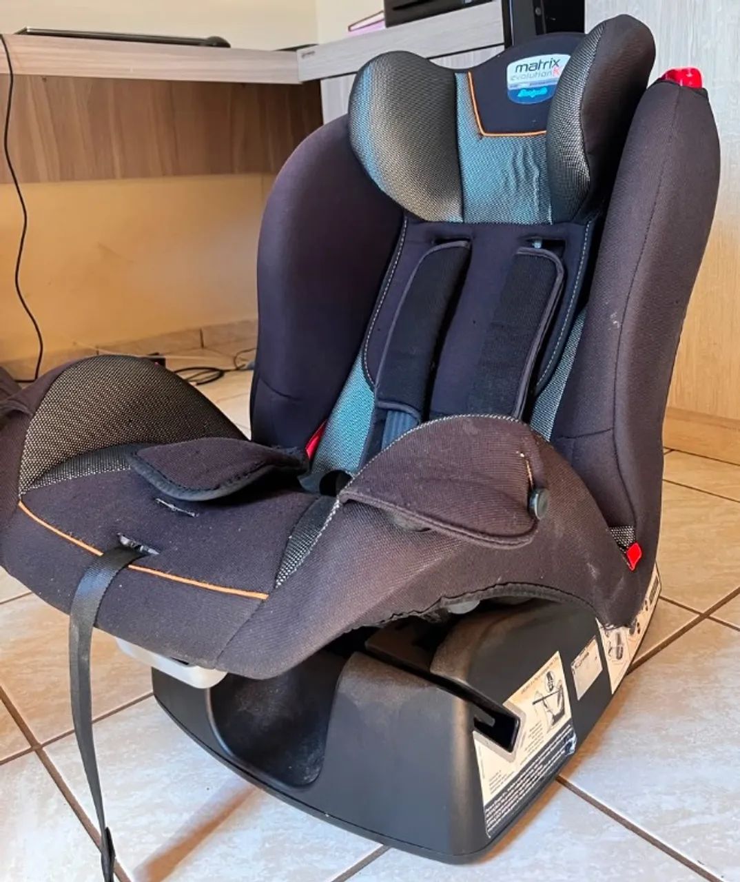 Cadeira para Auto - De 0 A 25 Kg - Matrix Evolution K - Foto 2