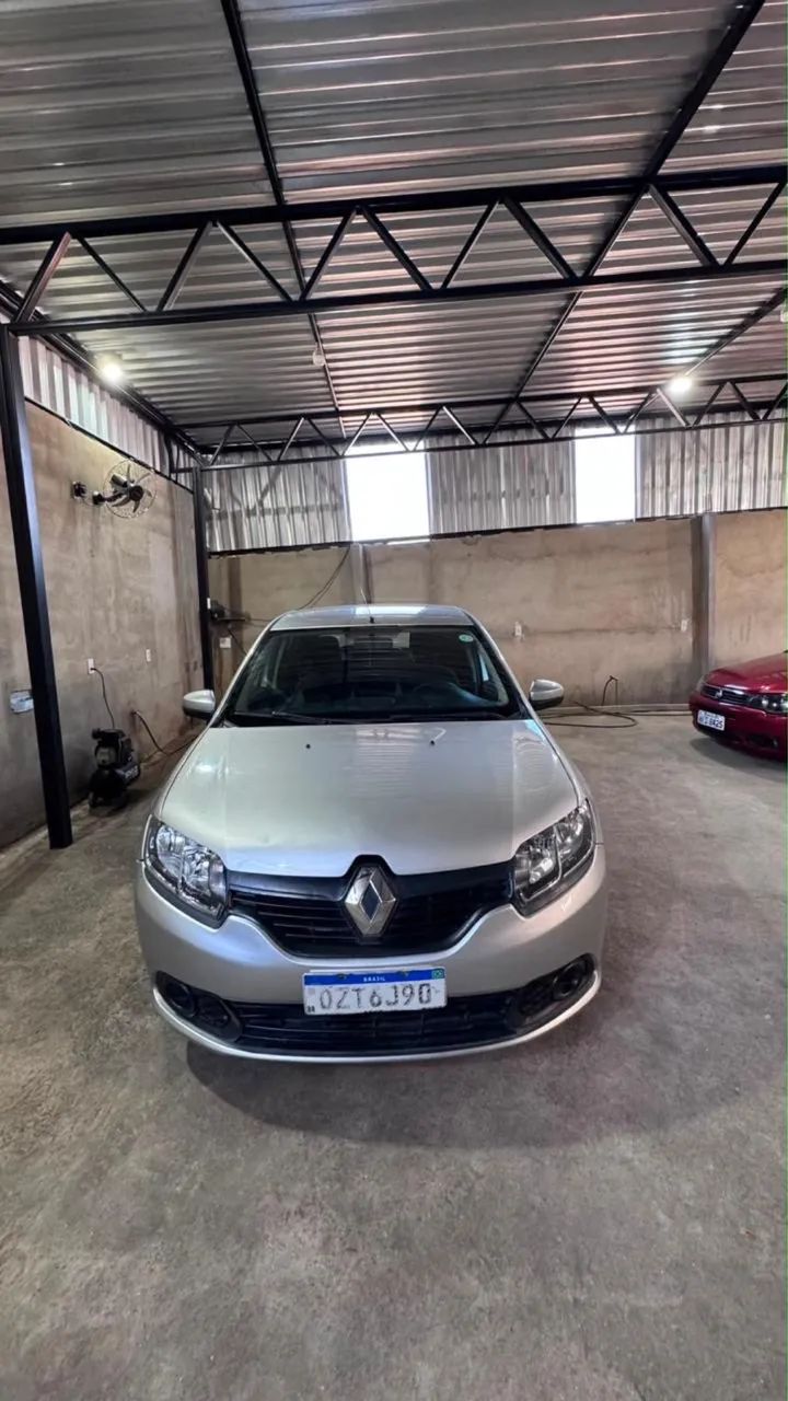 Renault Sandero 2015