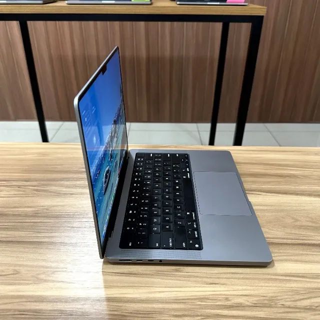 MACBOOK PRO CHIP M3, 8 GB RAM, 512 SSD, TOUCH ID, 14 POLEGADAS - Foto 2