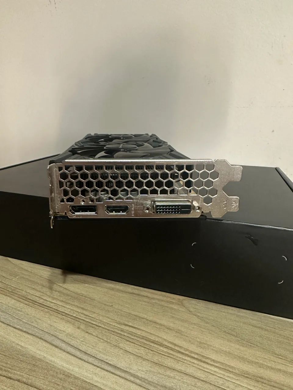 GTX 1660 SUPER - Foto 5