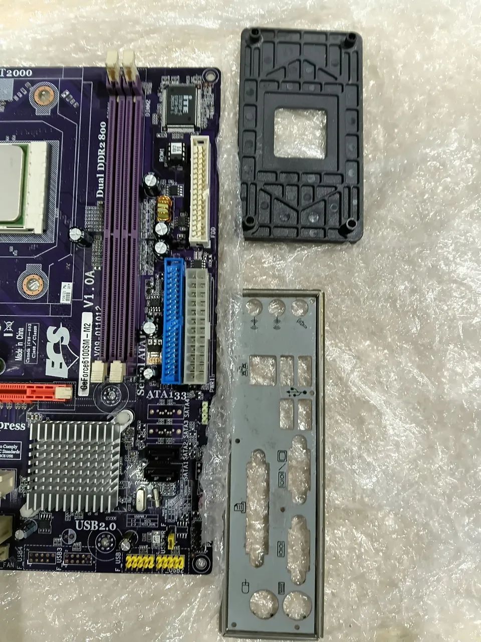 Placa mãe geforce6100sm-m2 v1.0a ddr2 no estado - Foto 3
