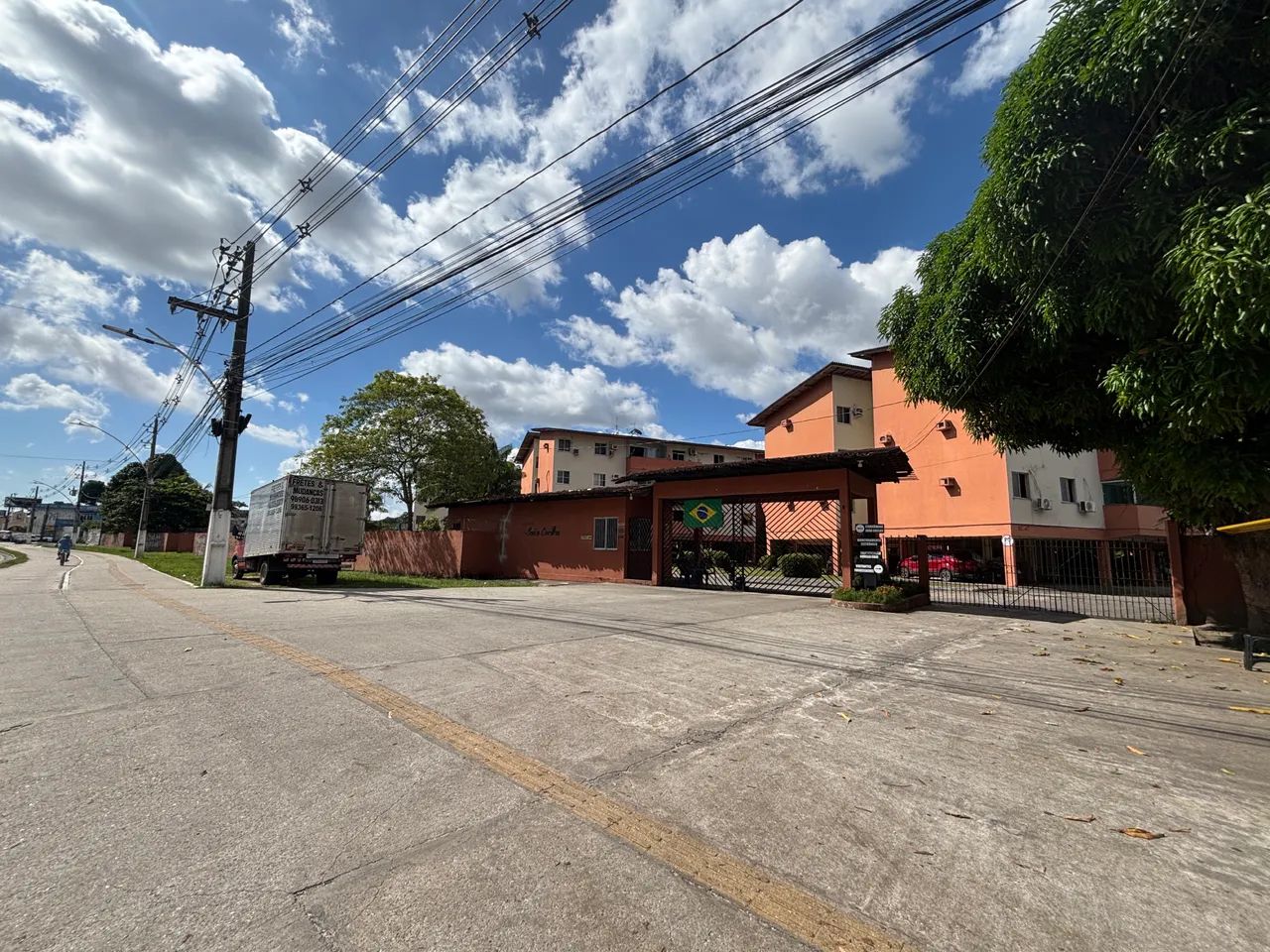 Apartamento por 360 mil 