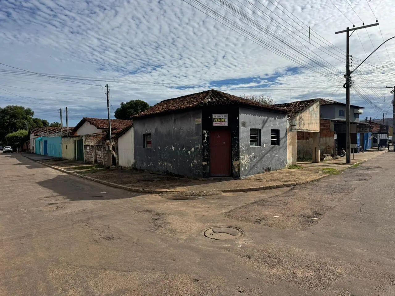 Vendo Terreno com 03 construçoes no Centro de Porto Nacional-TO - Foto 3