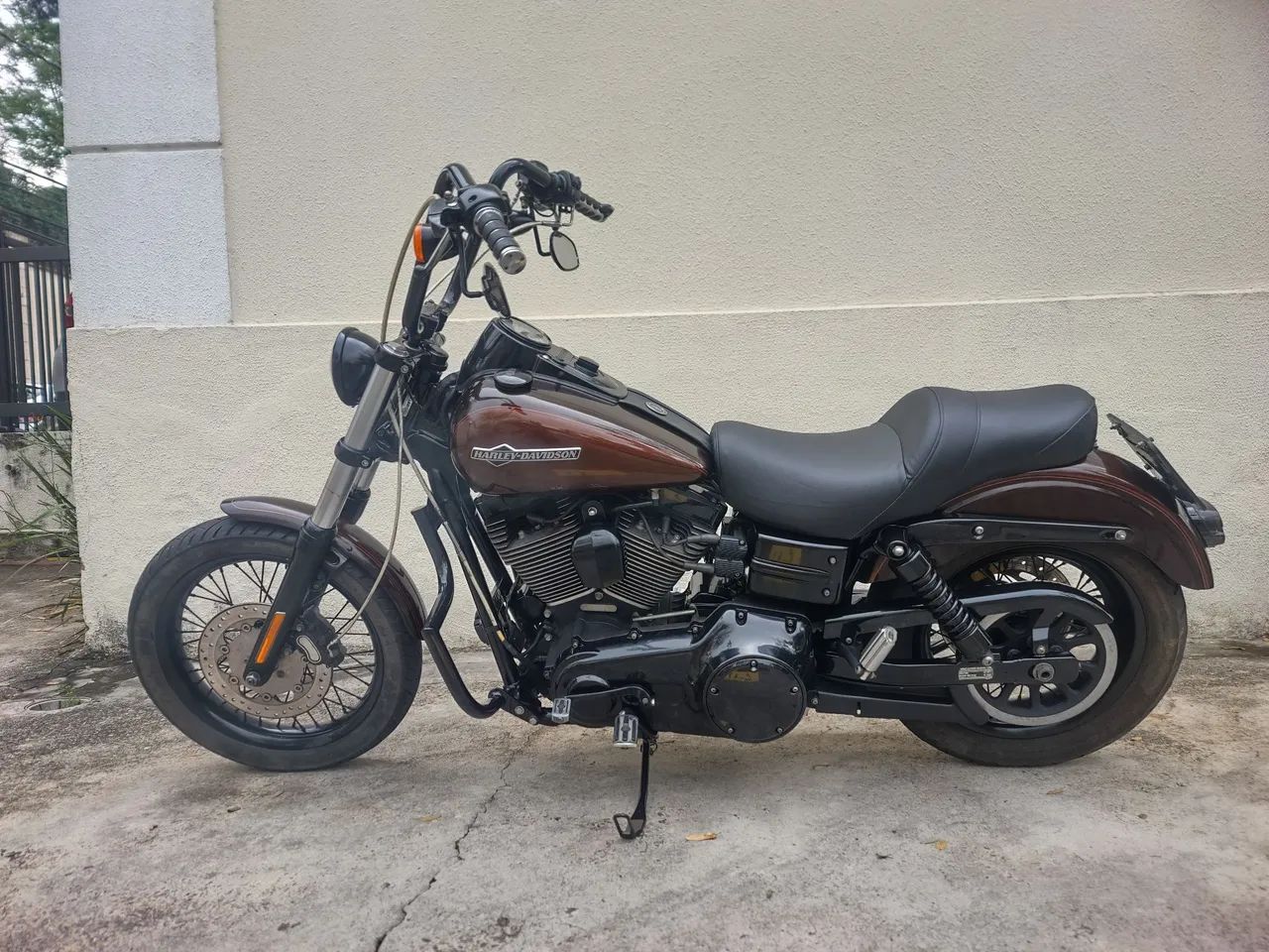 Harley Davidson Dyna Super Glide Custom  - Foto 2