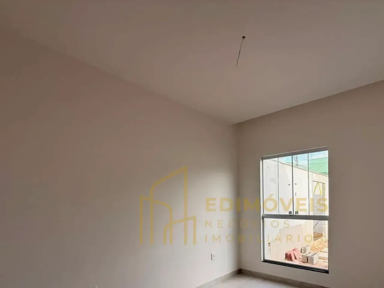 Casa Moderna com 2 Quartos em São Francisco, Próxima a Comércio! - Foto 4