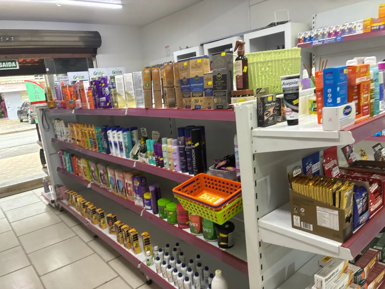 FARMÁCIA À VENDA - PONTO CONSOLIDADO E PRONTA PARA CONTINUAR - Foto 4