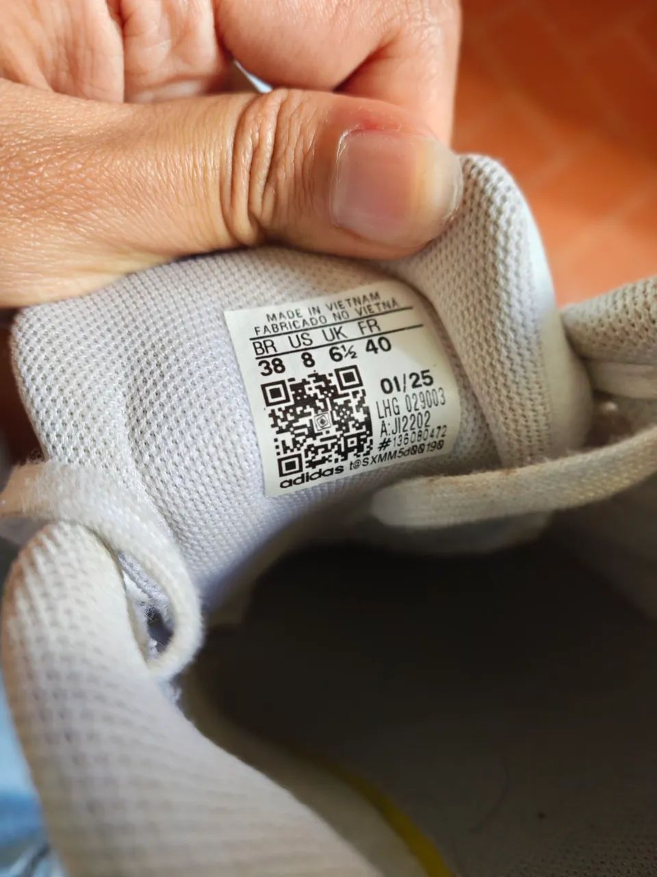 Tênis Adidas original em ótimo estado de conservação  - Foto 4