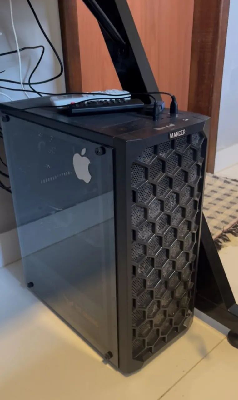PC GAMER - 10 MESES DE USO, PLACA DE VIDEO 4 MESES