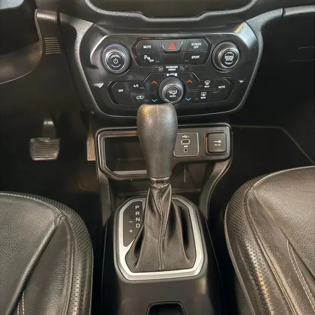 Jeep Renegade Longitude 1.8 4X2 Flex 16V Aut. 2021 - Foto 8