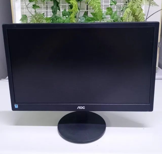 Monitor AOC 18.5"  LED ideal para escritório!