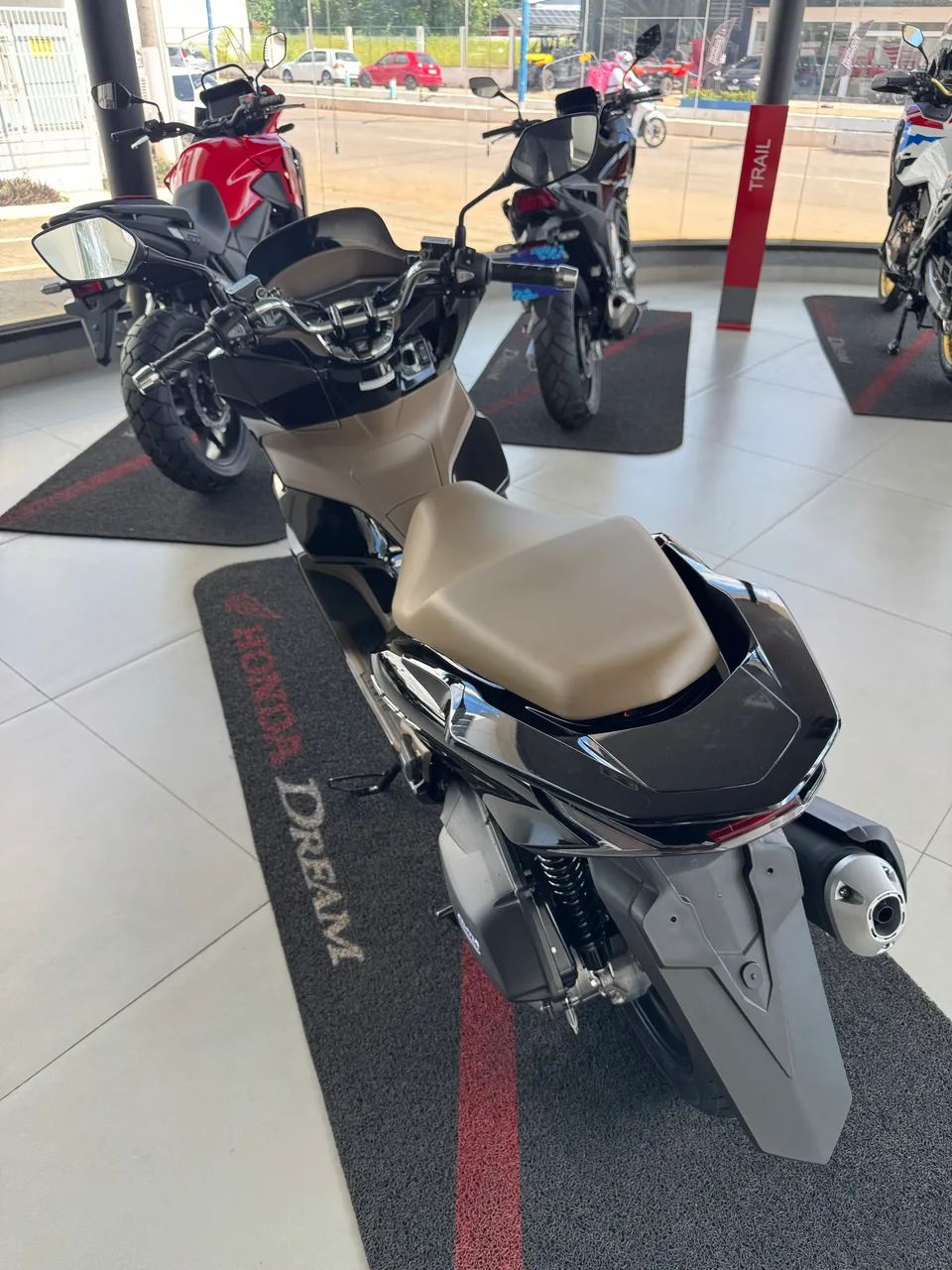 Moto Honda - PCX 160 DLX ABS  - Foto 5