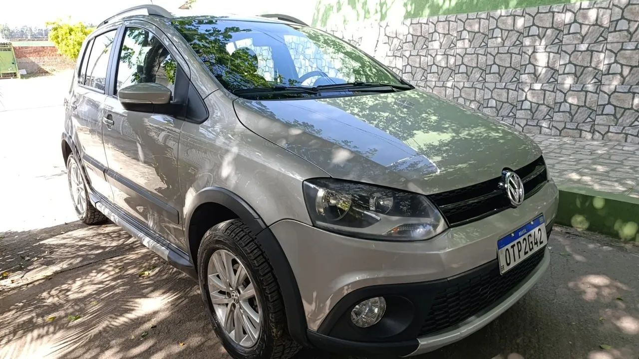Volkswagen Crossfox 2013