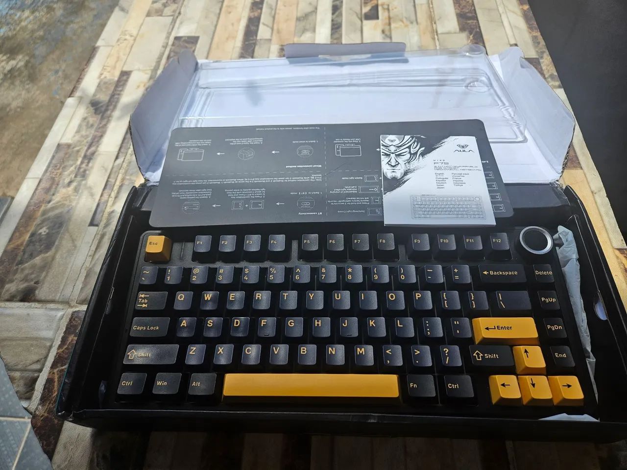 Teclado Aula f75