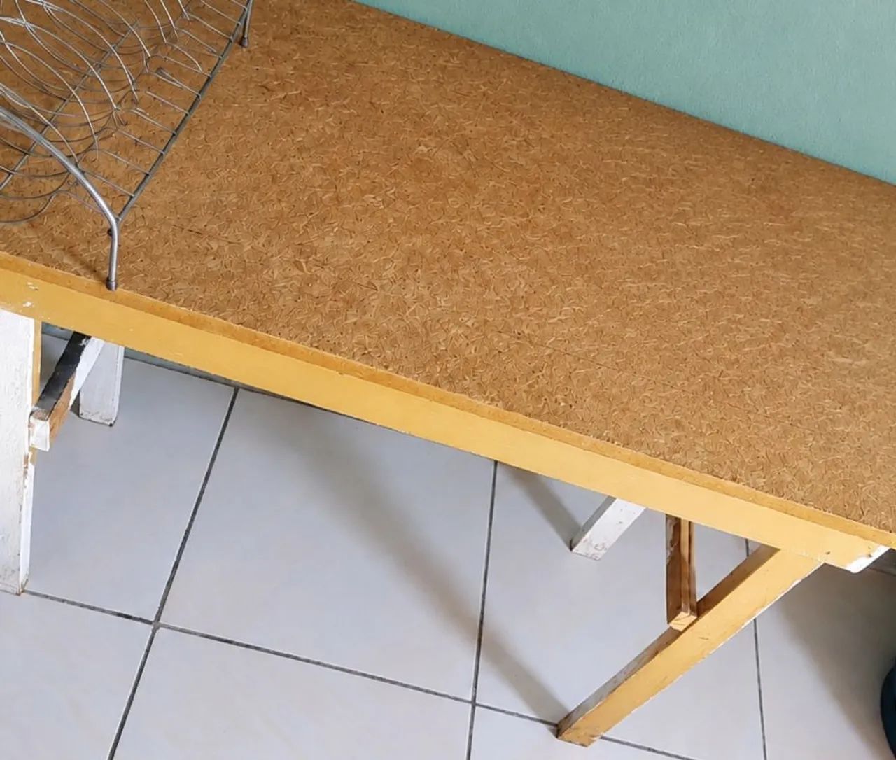 Mesa/Bancada de Madeira - Usada - Foto 4