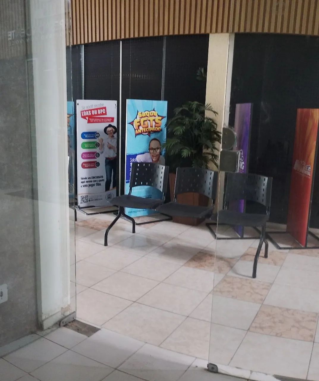 Loja com banheiro e sobreloja - Foto 3