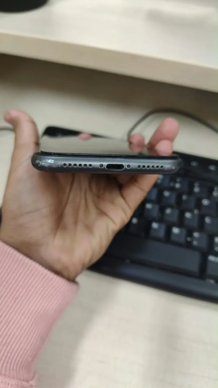 iPhone 11  - Foto 5