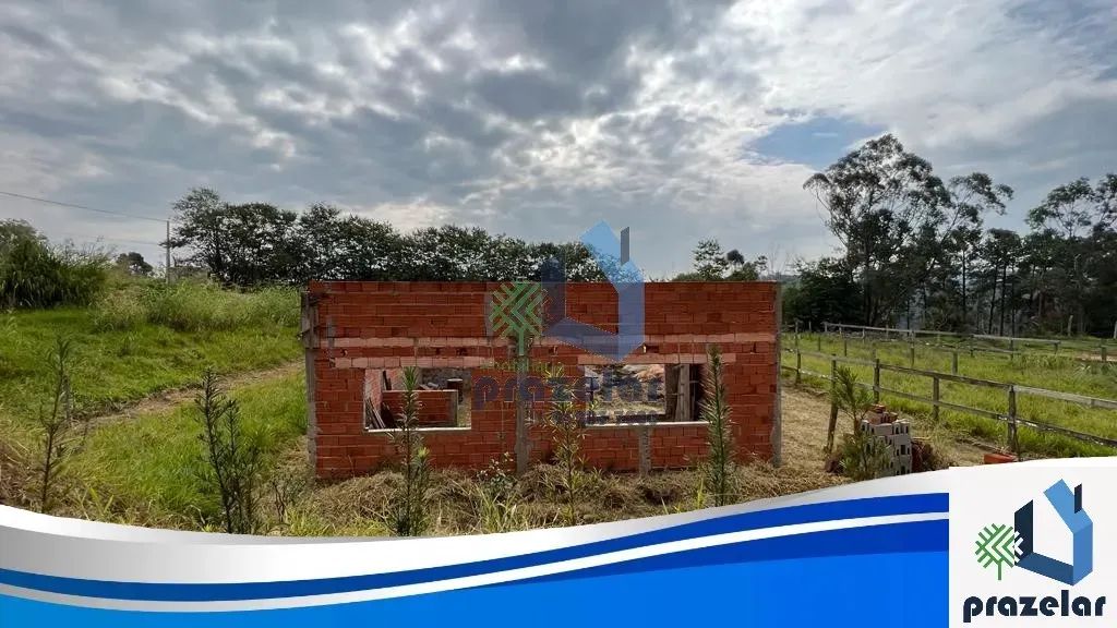 Chácara em fase de construção em Mairinque