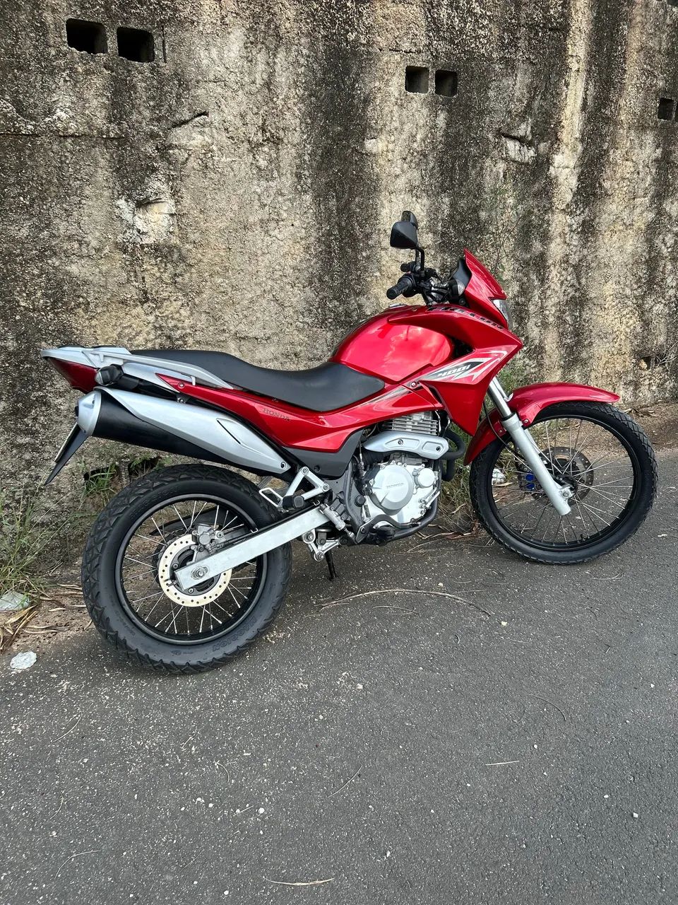 Falcon 400i 2013  - Foto 2