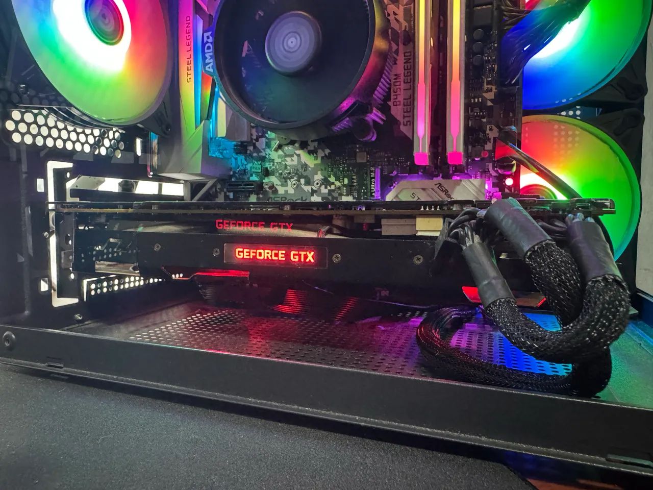 GTX 1070 Ti 8GB - Foto 2