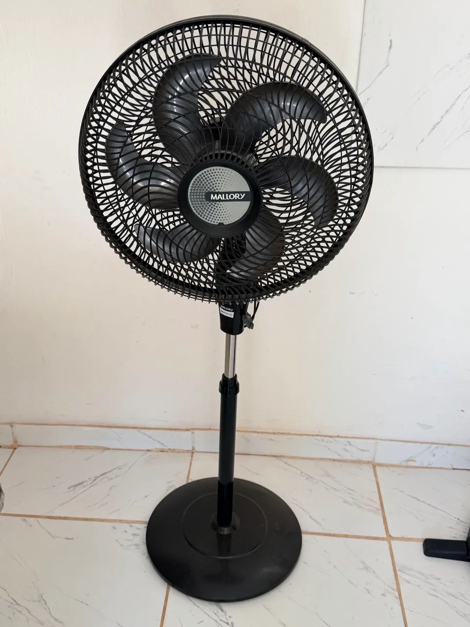Ventilado com pedestal  - Foto 3