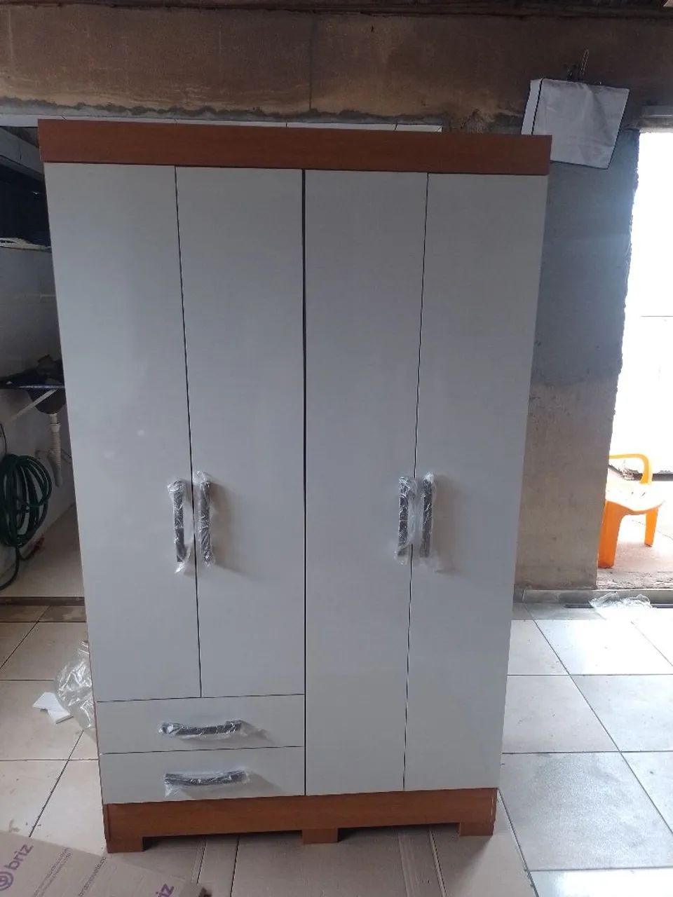 GUARDA ROUPA DE SOLTEIRO 4 PORTAS E 2 GAVETAS NOVOS NA CAIXA  - Foto 3