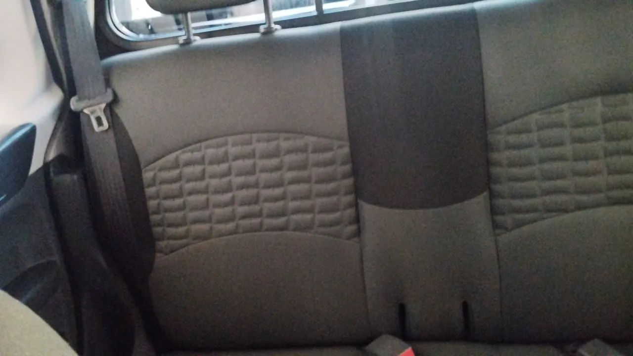 Fiat Strada Adventure1.8/ 1.8 Locker Flex CD 2015 - Foto 4