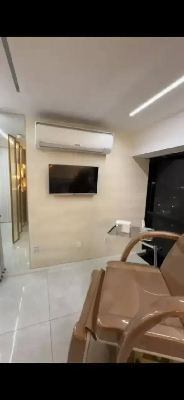 [OPORTUNIDADE] Sua Nova Sede de Negócios: Elegância e Prontidão em 48m² - Foto 5