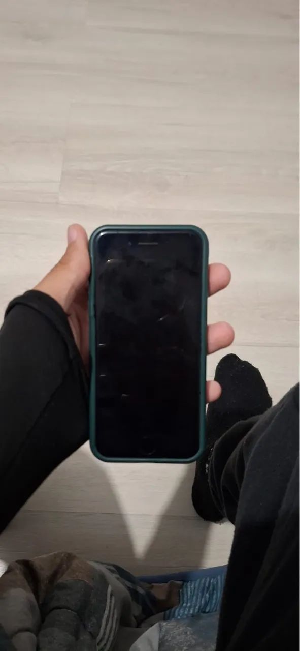iPhone - 8 funcionando 100% | ótimo preço | não perca! - Foto 2