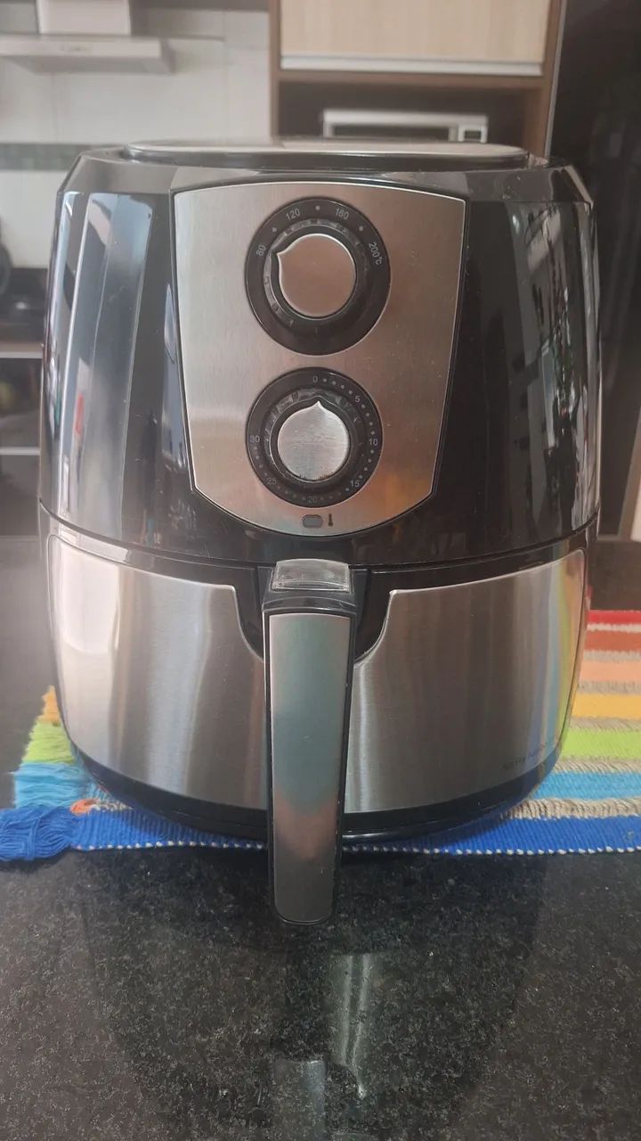 Fritadeira Air Fry Jumbo Inox 5,5L litros.