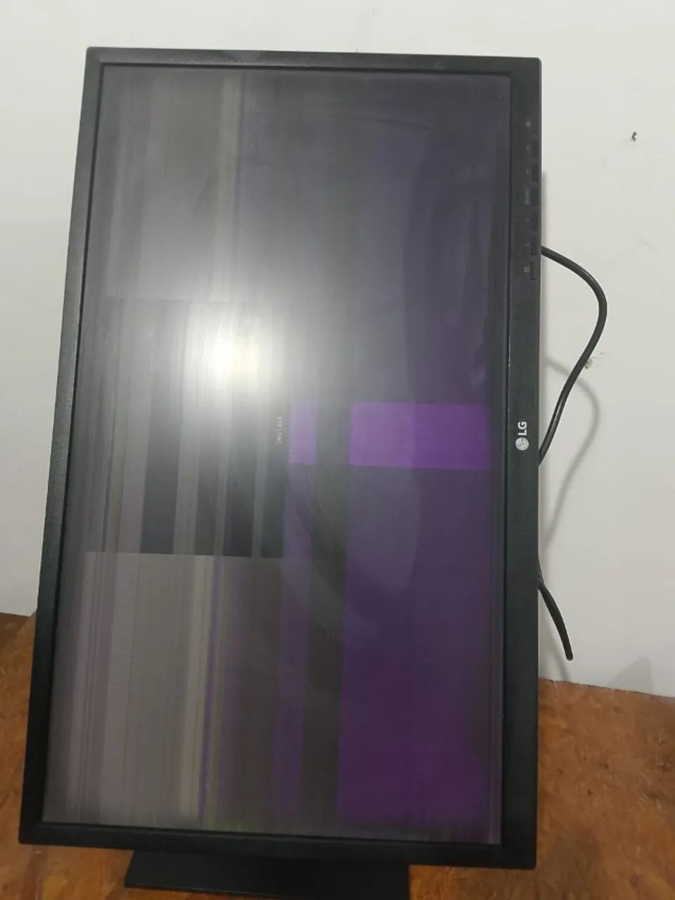 Monitor 24 Polegadas com Base Giratória - Foto 5