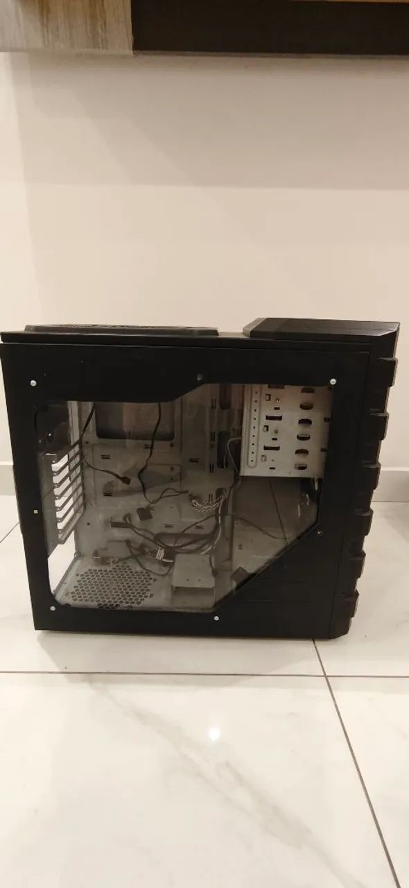 Gabinete gamer Cooler Master - Foto 5