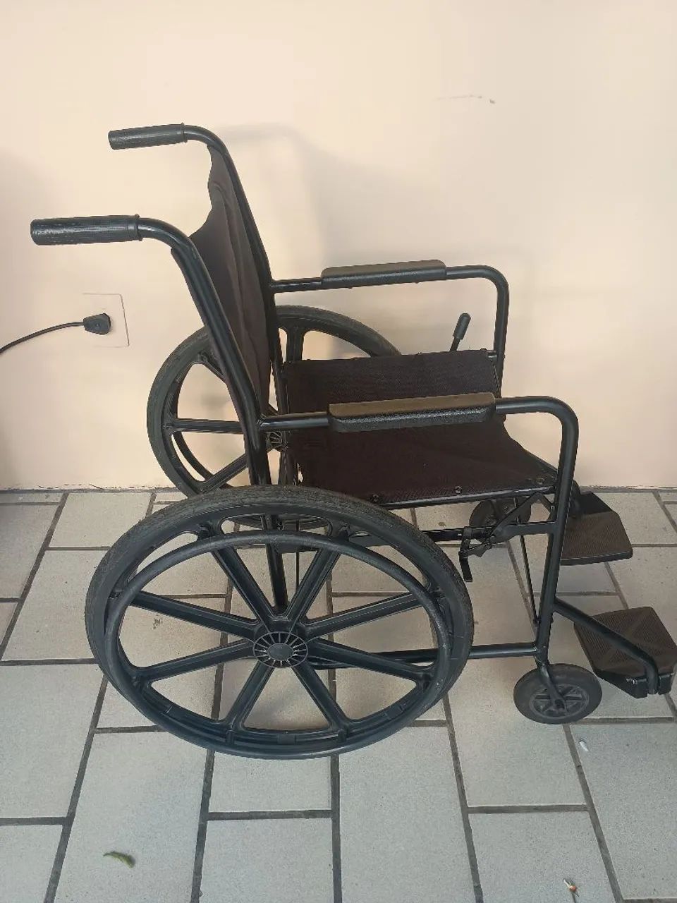 Cadeira de rodas  - Foto 2