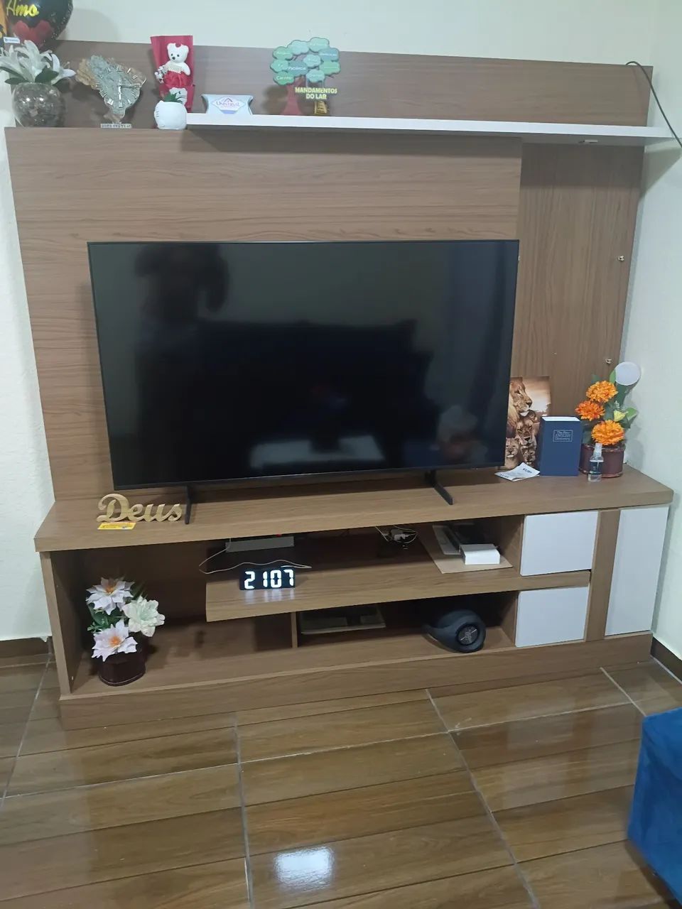 Vendo rack com painel de tv 500,00 - Foto 2