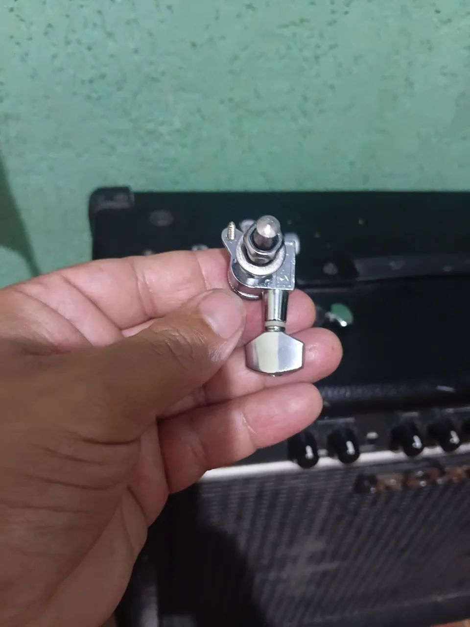 Tarraxas com trava 6L. Coreanas.para guitarra  - Foto 3