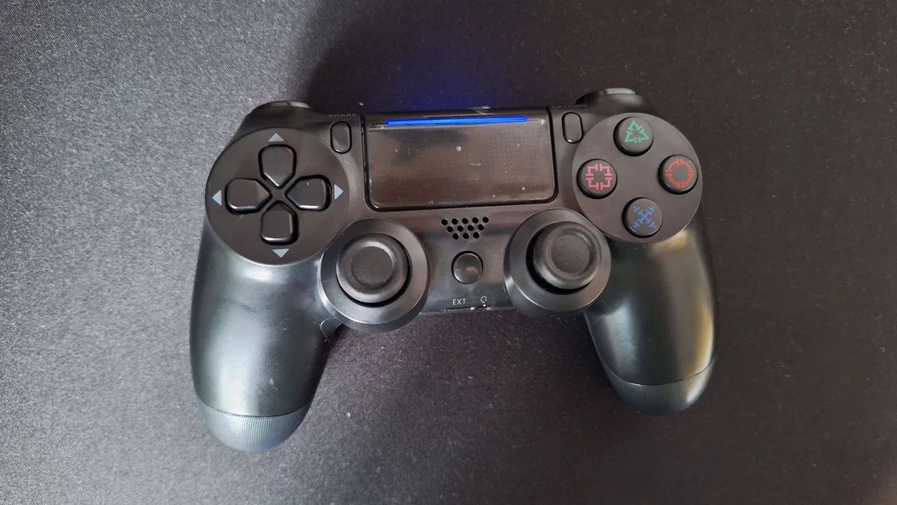 ÚLTIMO PRA ACABAR! Controle Gamer Wireless Estilo PS4 - Funciona no PC, Celular e Console!