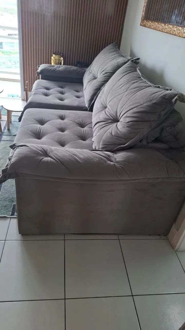 Sofá retrátil usado
