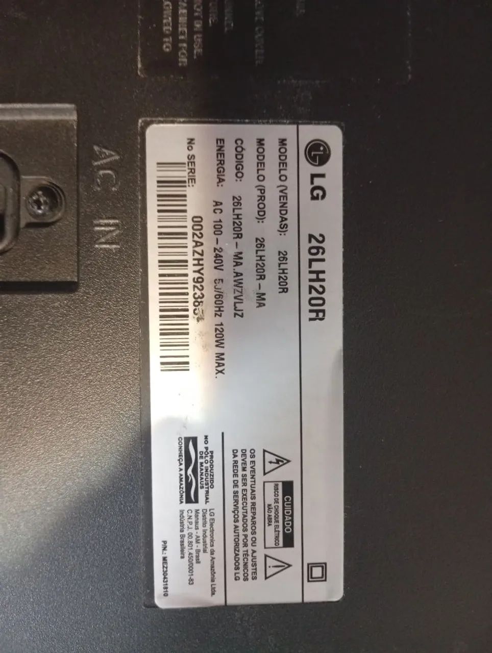 Tv/Monitor LG 26LH20R com a tela trincada. - Foto 4