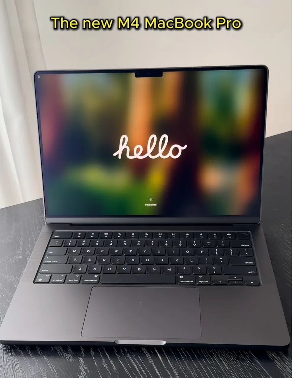 【極美品】MacBook Pro M4 16GB 512GB スペースブラック 16インチMacBook Pro [整備済製品] 14コアCPUと20コアGPUを搭載した