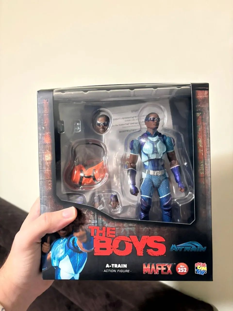 Mafex A-Train / Trem Bala The Boys 