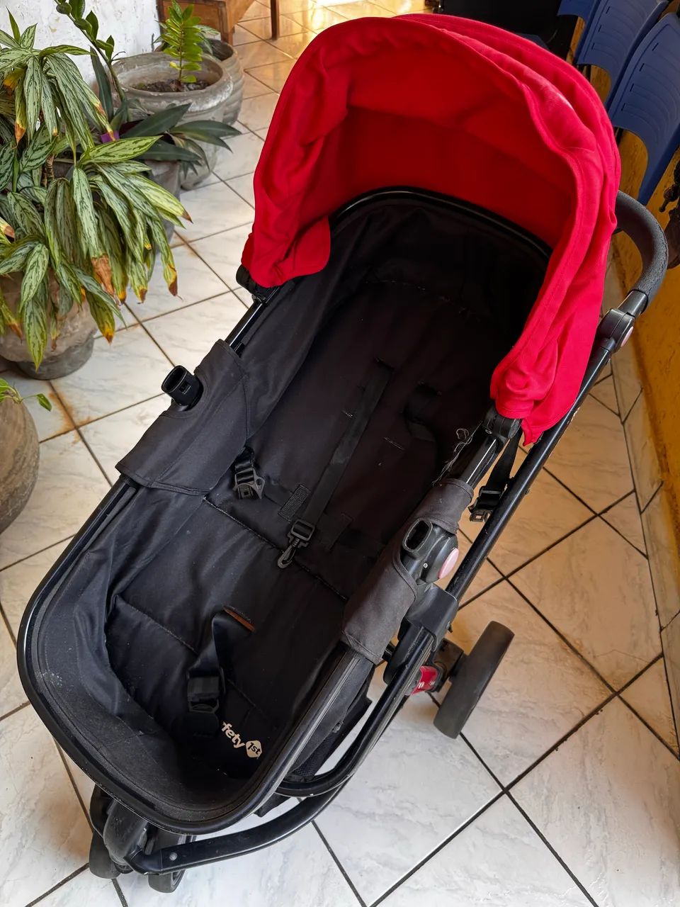 Carrinho e Bebê Conforto Safety - Foto 4