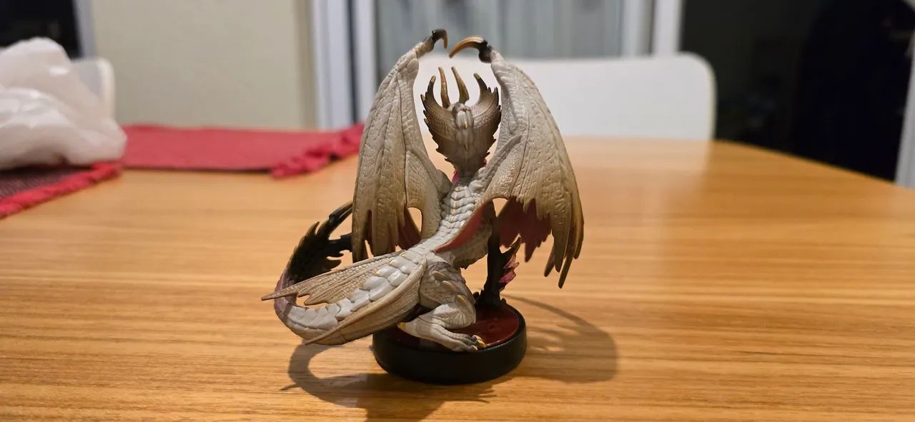 Amiibo Malzeno - Foto 2